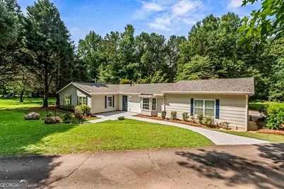 365 New Morn Drive, McDonough, GA 30253 - Photo 2
