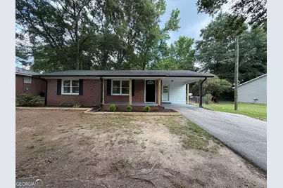 135 Martha Street, Winder, GA 30680 - Photo 6