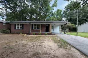 135 Martha St, Winder, GA 30680 - Photo 6