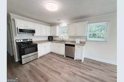 135 Martha Street, Winder, GA 30680 - Photo 28