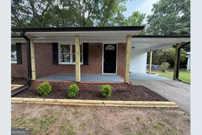 135 Martha Street, Winder, GA 30680 - Photo 8