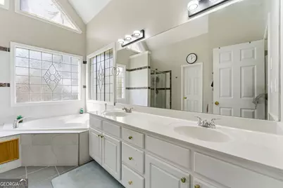 325 Riverbirch Lane, Lawrenceville, GA 30044 - Photo 18