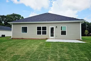 317 Angela Ave, Bowdon, GA 30108 - Photo 16