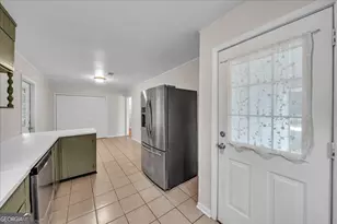 413 Davis Dr, Centerville, GA 31028 - Photo 14