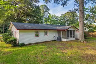 413 Davis Dr, Centerville, GA 31028 - Photo 30