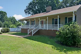 108 Windy Point N, Townville, SC 29689 - Photo 4