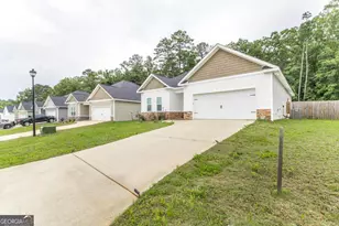 105 Garrett Ln, Bonaire, GA 31005 - Photo 6
