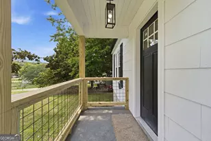 11 Circle Dr, Rossville, GA 30741 - Photo 2