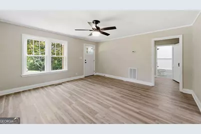 11 Circle Drive, Rossville, GA 30741 - Photo 4