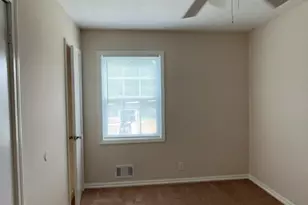 1430 High Meadow Dr, Stone Mountain, GA 30083 - Photo 16