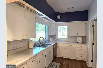 834 Academy Drive, Louisville, GA 30434 - Photo 10