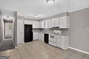 2579 Anthony Dejuan Pkwy, Hephzibah, GA 30815 - Photo 8