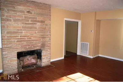 294 Longview Drive, Jefferson, GA 30549 - Photo 2