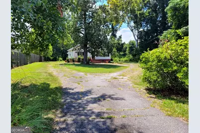 208 Manley Road, Griffin, GA 30223 - Photo 2