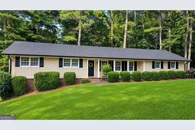 2356 Cambridge Street, Snellville, GA 30078 - Photo 1