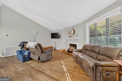 208 Newton Drive, Forsyth, GA 31029 - Photo 16