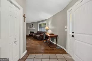 208 Newton Dr, Forsyth, GA 31029 - Photo 14