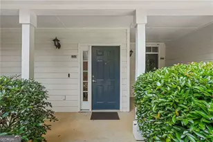 210 Spring Heights Ln SE, Smyrna, GA 30080 - Photo 2