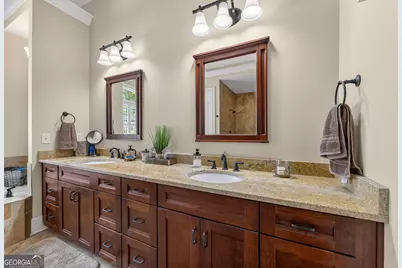 540 Capri Point, Lavonia, GA 30553 - Photo 12