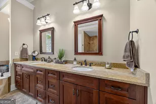 540 Capri Point, Lavonia, GA 30553 - Photo 12