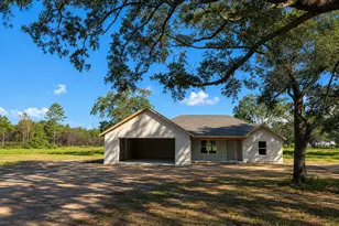 216 Satilla Sands Dr, Waynesville, GA 31566 - Photo 1