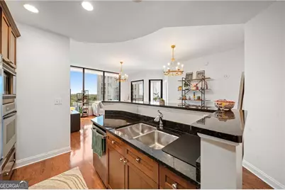 2828 Peachtree Road NE #1204, Atlanta, GA 30305 - Photo 16