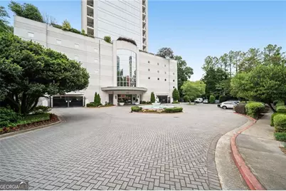 2828 Peachtree Road NE #1204, Atlanta, GA 30305 - Photo 38