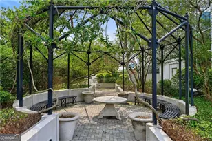 2828 Peachtree Rd NE, Atlanta, GA 30305 - Photo 44