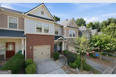 1090 N Village Drive, Decatur, GA 30032 - Photo 2