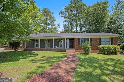 221 S College Street, Metter, GA 30439 - Photo 1