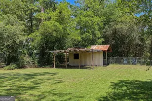 221 S College St, Metter, GA 30439 - Photo 40