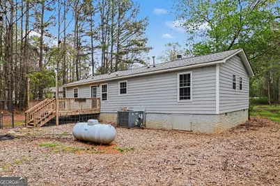 1201 Sid Hunter Road, Senoia, GA 30276 - Photo 16