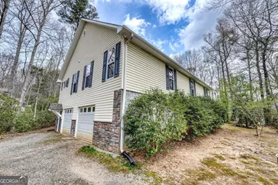 339 Henderson Road, Young Harris, GA 30582 - Photo 16