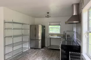 210 W James Circle, Hampton, GA 30228 - Photo 6