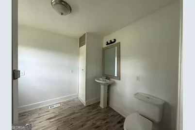 210 W James Circle, Hampton, GA 30228 - Photo 10
