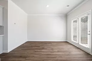 1318 Aura Ln, Lawrenceville, GA 30045 - Photo 6