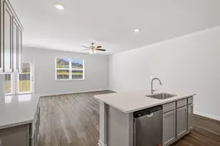 1318 Aura Ln, Lawrenceville, GA 30045 - Photo 12