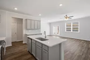 1318 Aura Ln, Lawrenceville, GA 30045 - Photo 4