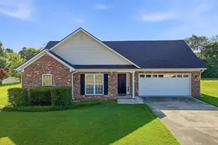 128 Brookstone Dr SW, Calhoun, GA 30701 - Photo 1