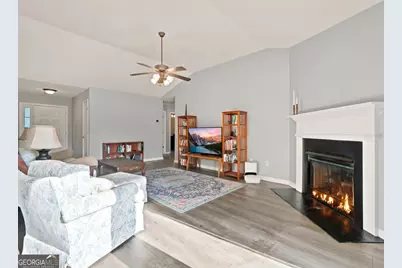 128 Brookstone Drive SW, Calhoun, GA 30701 - Photo 4