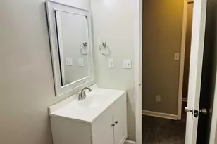 227 Bay St NE, Fairburn, GA 30213 - Photo 12