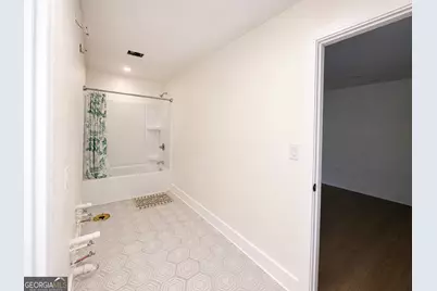 907 Hank Aaron Drive SW, Atlanta, GA 30315 - Photo 6