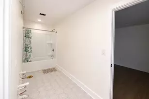 907 Hank Aaron Dr SW, Atlanta, GA 30315 - Photo 6