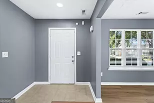 9517 Lakeview Rd, Union City, GA 30291 - Photo 8