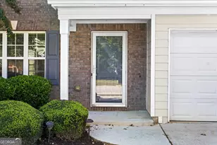 9517 Lakeview Rd, Union City, GA 30291 - Photo 6