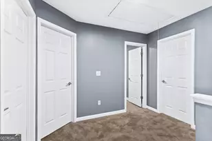 9517 Lakeview Rd, Union City, GA 30291 - Photo 22