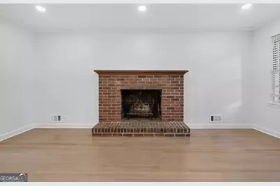 4854 Springfield Dr, Dunwoody, GA 30338 - Photo 10