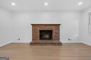 4854 Springfield Dr, Dunwoody, GA 30338 - Photo 10
