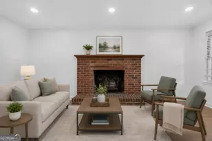 4854 Springfield Dr, Dunwoody, GA 30338 - Photo 8