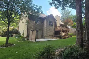 2515 Chandler Grove Dr, Buford, GA 30519 - Photo 4